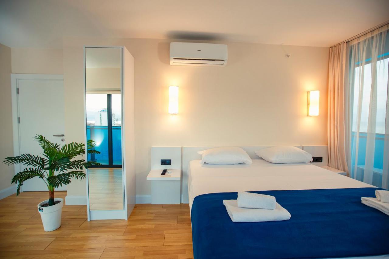 Panorama Orbi City Center Suite Sea View 바투미 외부 사진