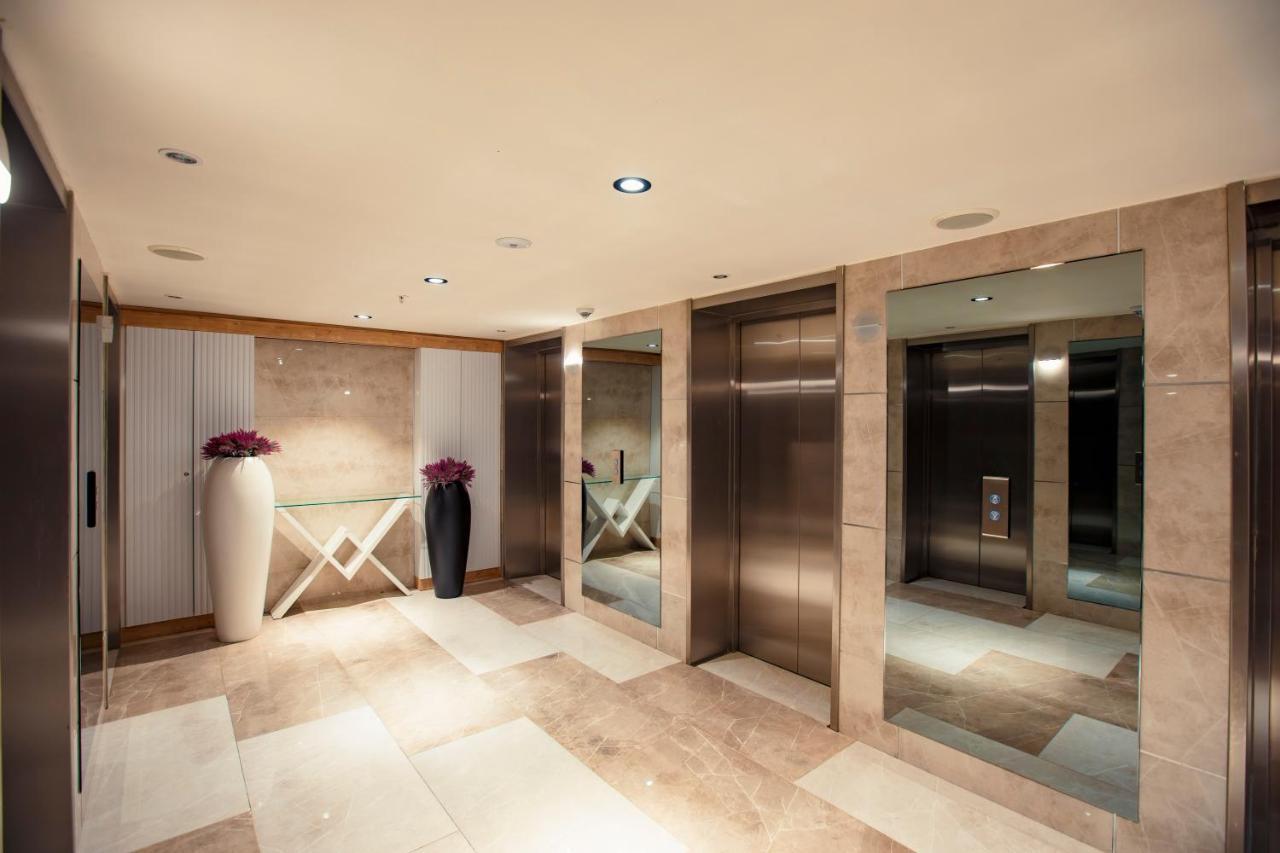 Panorama Orbi City Center Suite Sea View 바투미 외부 사진