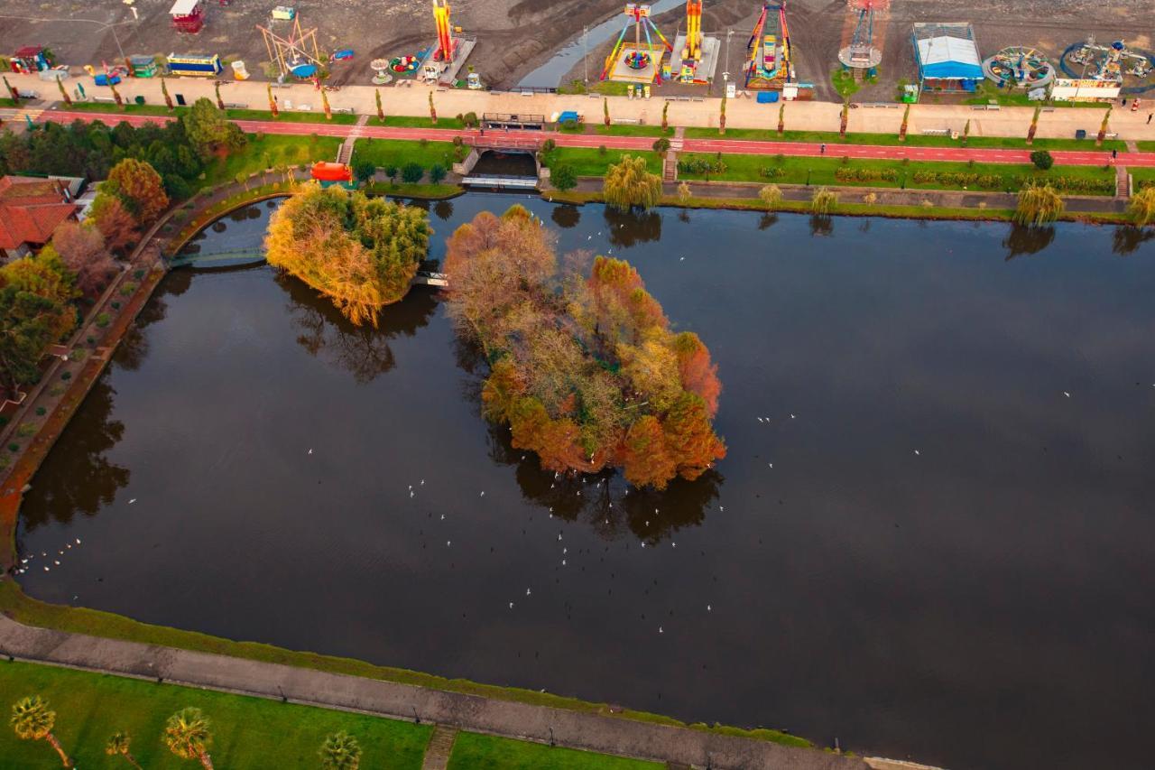 Panorama Orbi City Center Suite Sea View 바투미 외부 사진